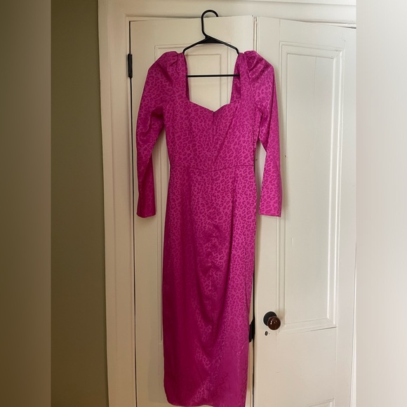 SAYLOR SATIN LEOPARD PINK SEMI FORMAL DRESS - Picture 2 of 4